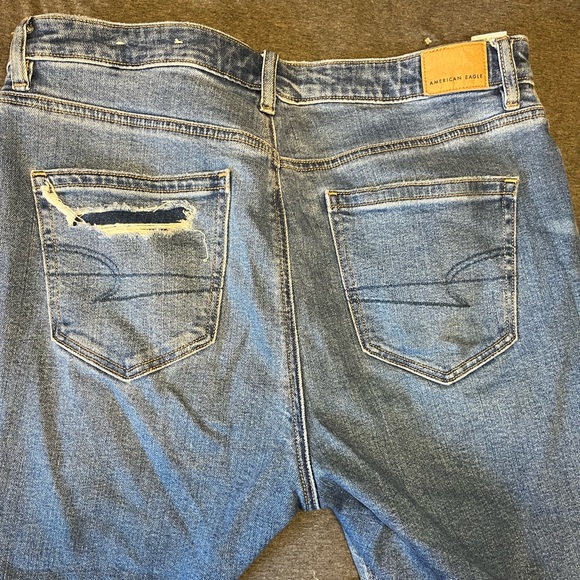 American Eagle Ripped Jeans - Picture 3 of 6